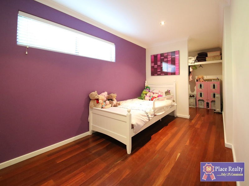 88 June Road, Safety Bay WA 6169