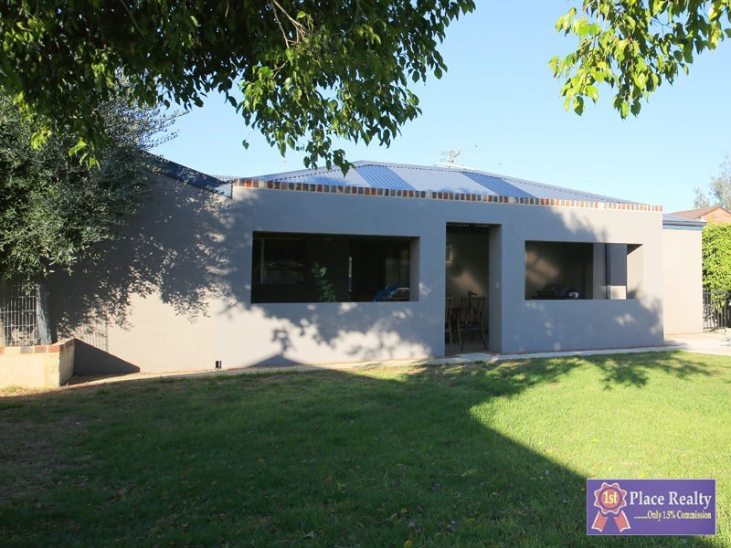 88 June Road, Safety Bay WA 6169