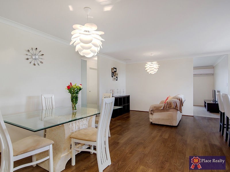 30 Highcliffe Circle, Lakelands WA 6180