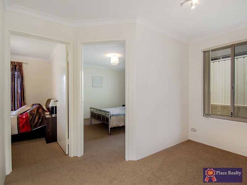 30 Highcliffe Circle, Lakelands WA 6180