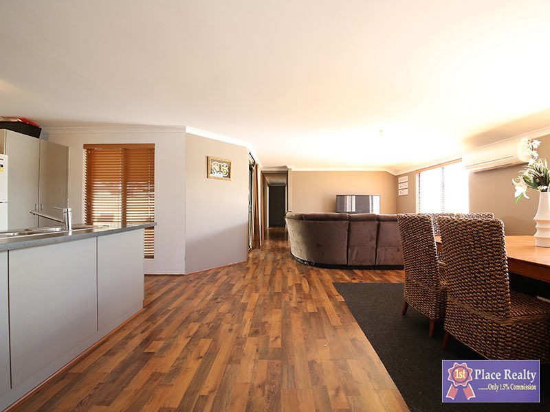 28 Murrin Loop, Lakelands WA 6180