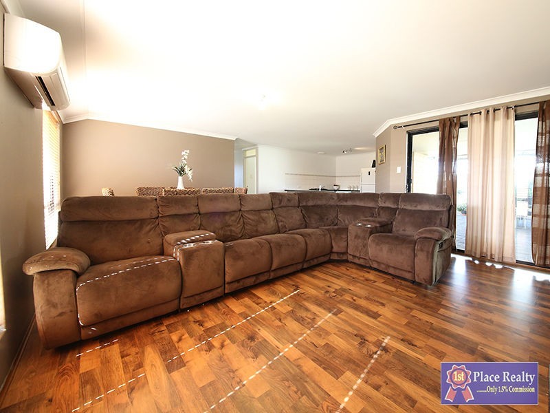 28 Murrin Loop, Lakelands WA 6180