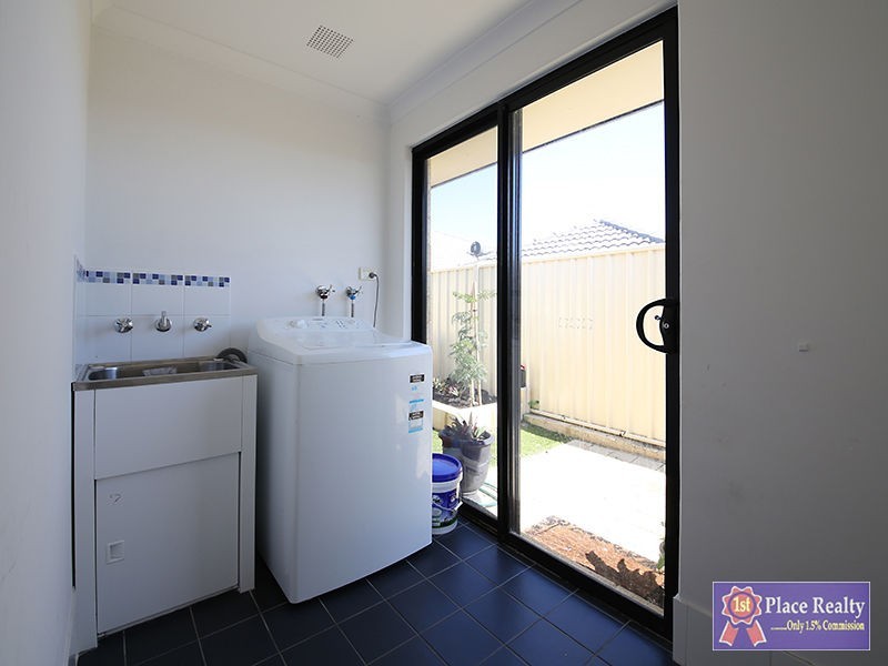 28 Murrin Loop, Lakelands WA 6180