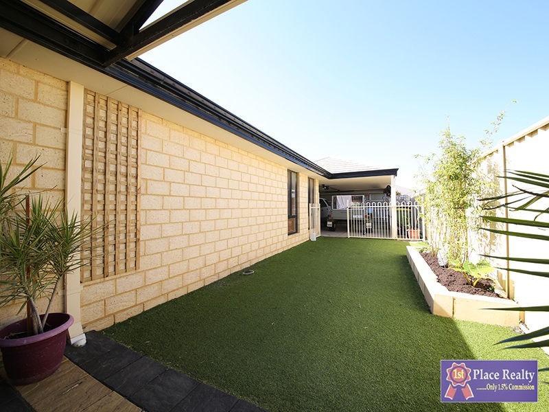 28 Murrin Loop, Lakelands WA 6180