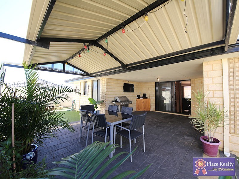 28 Murrin Loop, Lakelands WA 6180