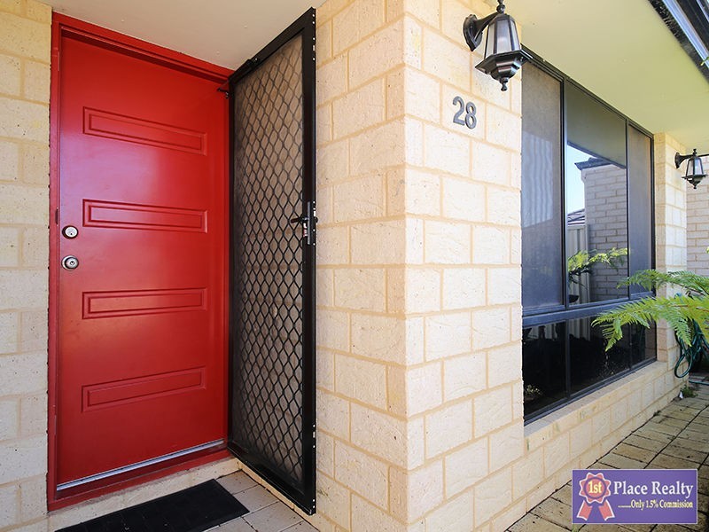 28 Murrin Loop, Lakelands WA 6180