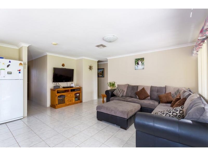 75 Discovery Crescent, Port Kennedy WA 6172