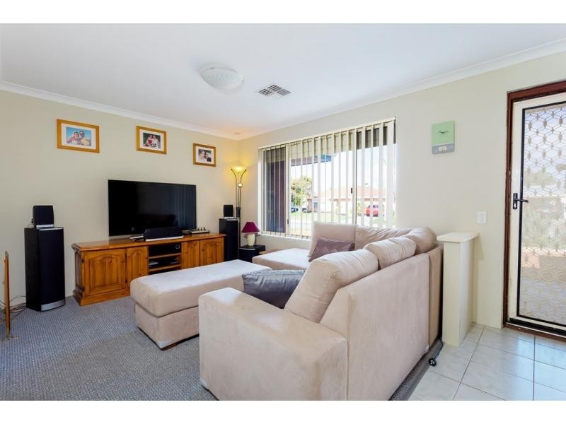 75 Discovery Crescent, Port Kennedy WA 6172