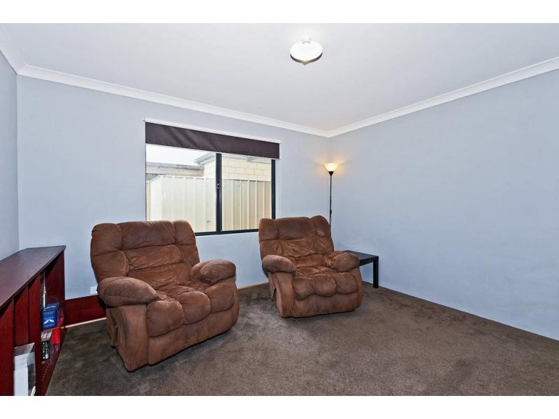 14 Dewsbury Drive, Bertram WA 6167