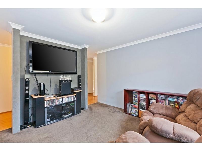 14 Dewsbury Drive, Bertram WA 6167