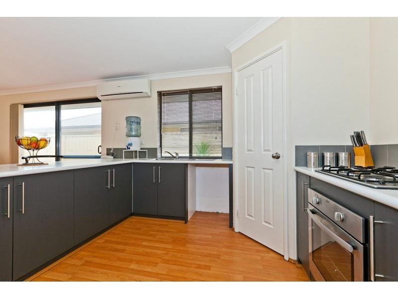 14 Dewsbury Drive, Bertram WA 6167