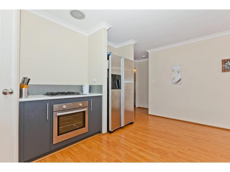 14 Dewsbury Drive, Bertram WA 6167