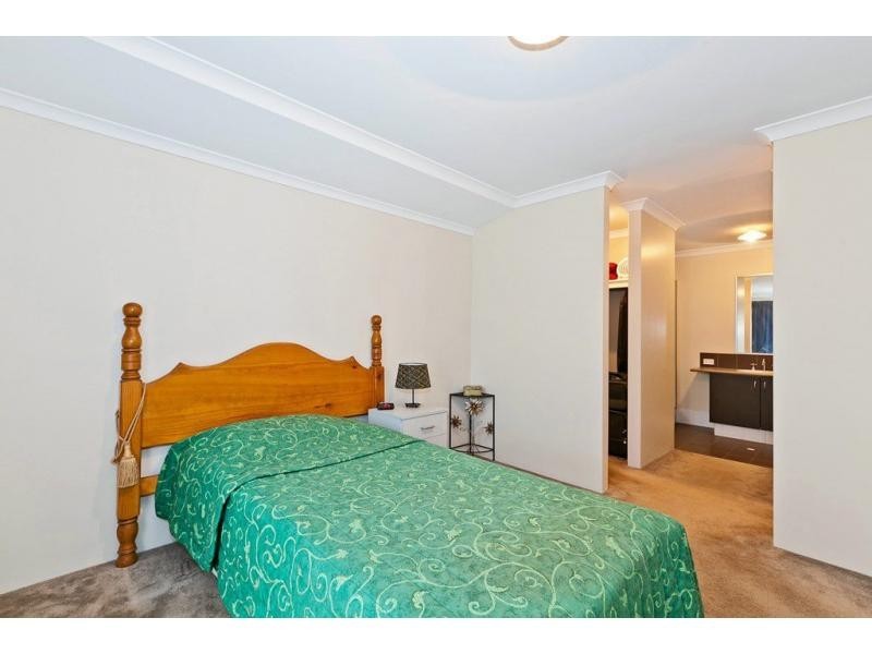 14 Dewsbury Drive, Bertram WA 6167