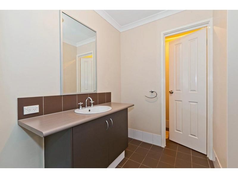 14 Dewsbury Drive, Bertram WA 6167