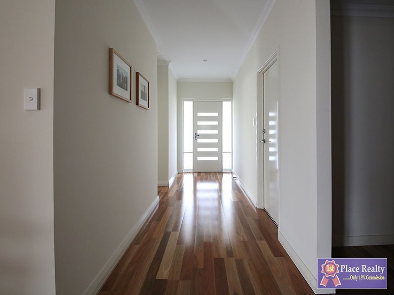 21 Victor Drive, Madora Bay WA 6210