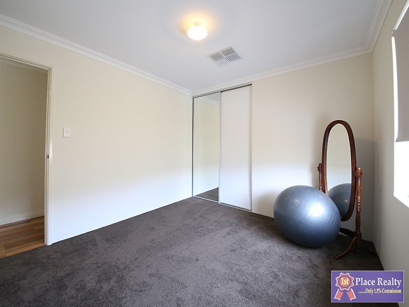 21 Victor Drive, Madora Bay WA 6210