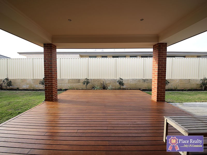 21 Victor Drive, Madora Bay WA 6210