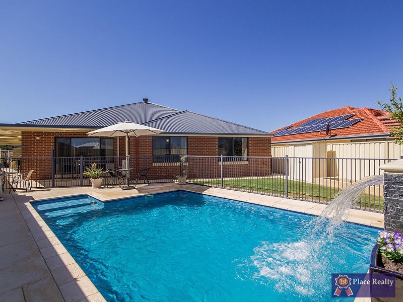 6 Gaston Road, Secret Harbour WA 6173