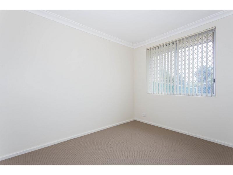 25 Unnaro Street, Hillman WA 6168