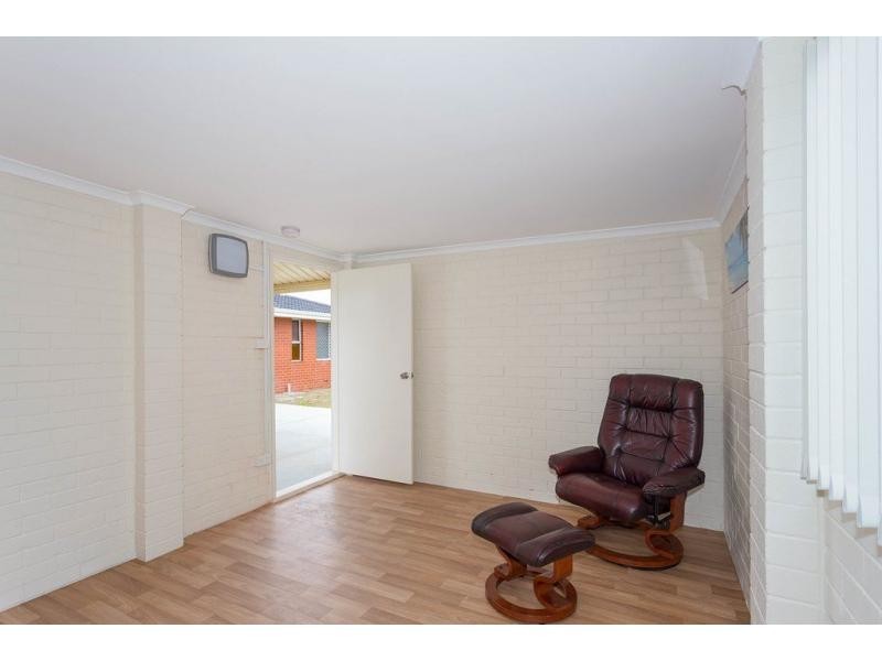 25 Unnaro Street, Hillman WA 6168