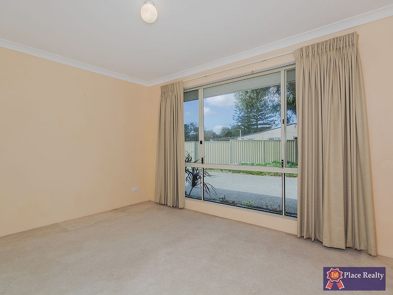 8A Parmelia Way, Madora Bay WA 6210