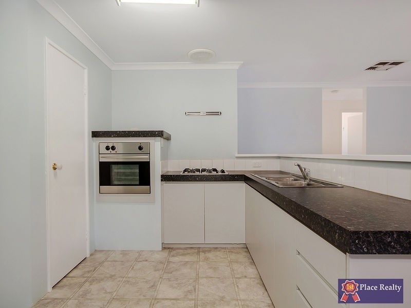 8A Parmelia Way, Madora Bay WA 6210