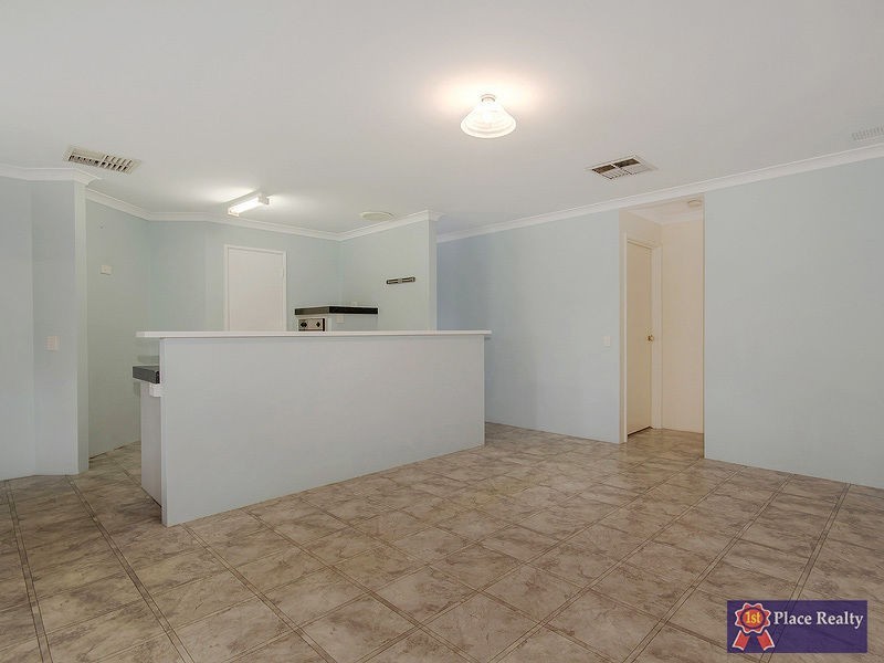 8A Parmelia Way, Madora Bay WA 6210