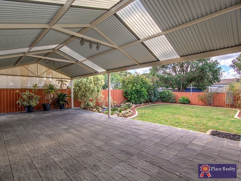 8A Parmelia Way, Madora Bay WA 6210