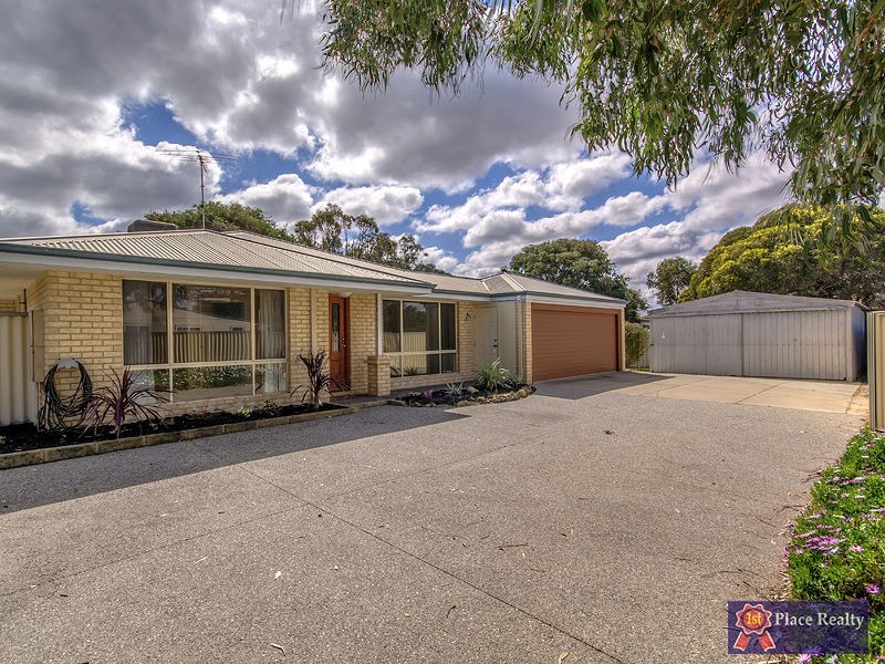 8A Parmelia Way, Madora Bay WA 6210