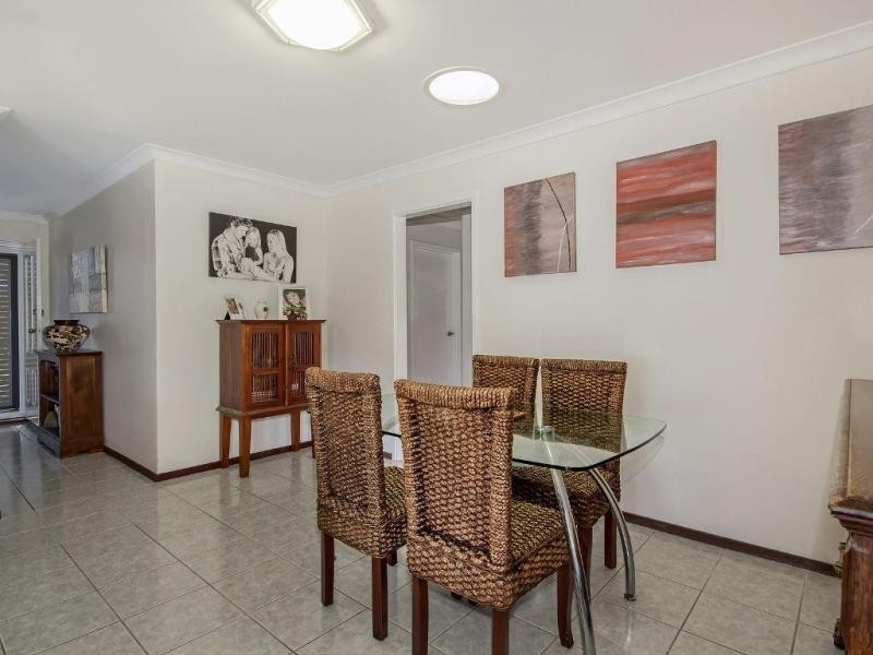 20A Sandford Crescent, Halls Head WA 6210