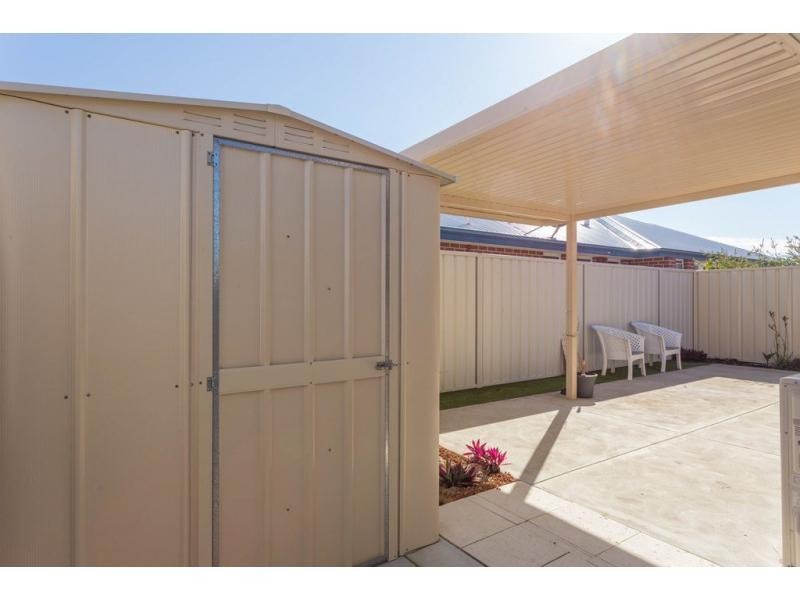 21 Vitesse Approach, Shoalwater WA 6169