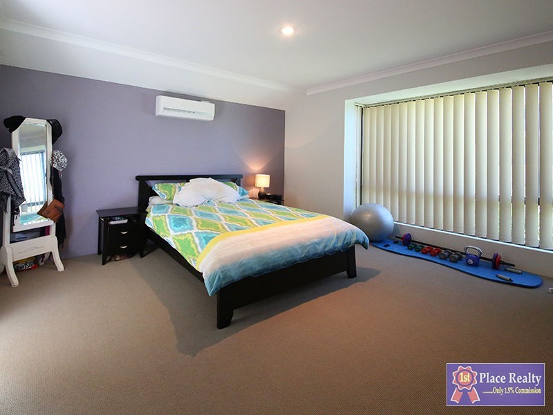 6 Conch Way, Wannanup WA 6210