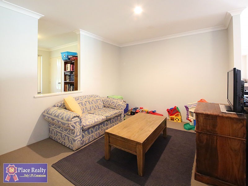 6 Conch Way, Wannanup WA 6210