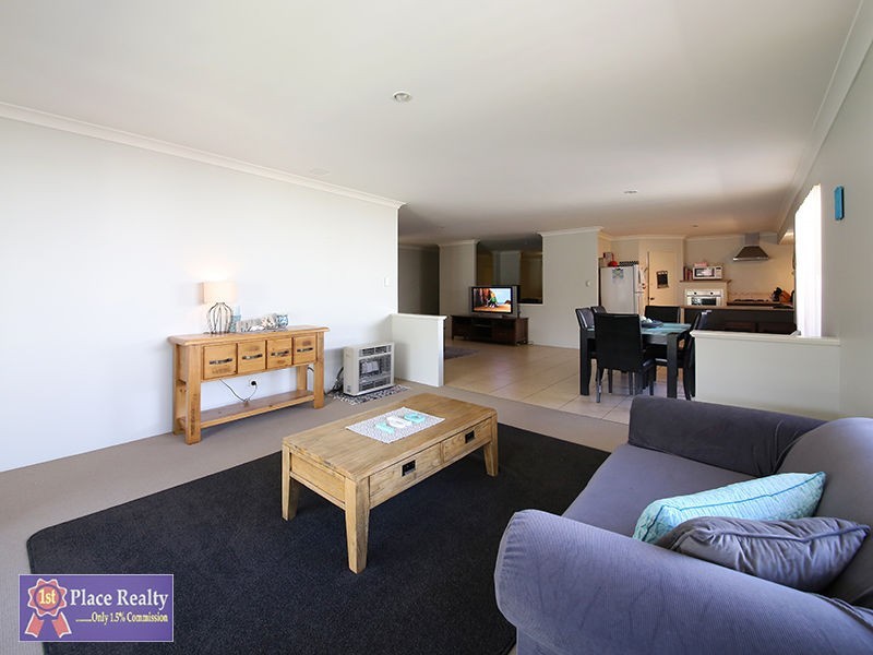 6 Conch Way, Wannanup WA 6210