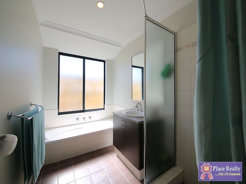 6 Conch Way, Wannanup WA 6210