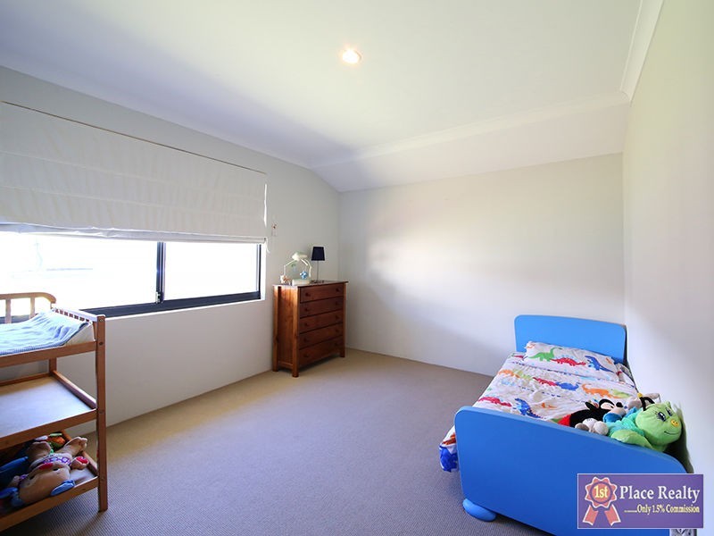 6 Conch Way, Wannanup WA 6210