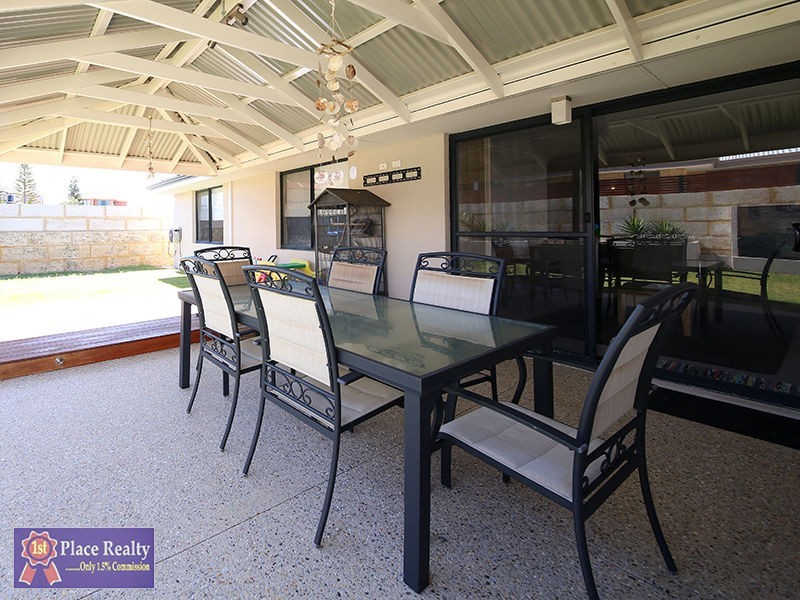 6 Conch Way, Wannanup WA 6210