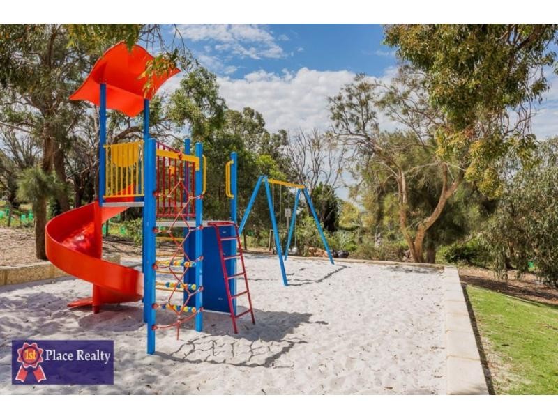 11 Darnell Avenue, Mount Pleasant WA 6153