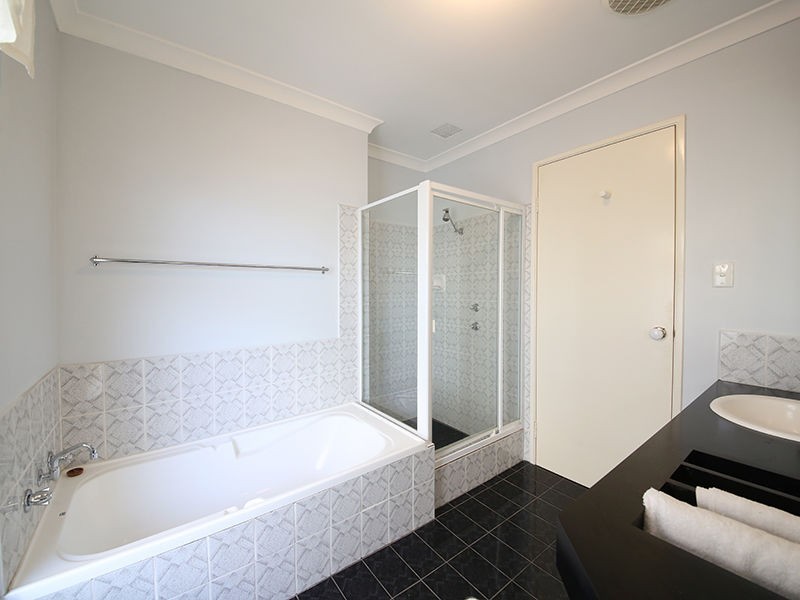 5 Europa Court, Port Kennedy WA 6172