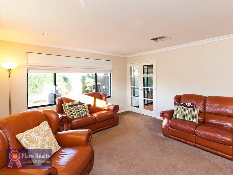 43 Three Bears Loop, Secret Harbour WA 6173