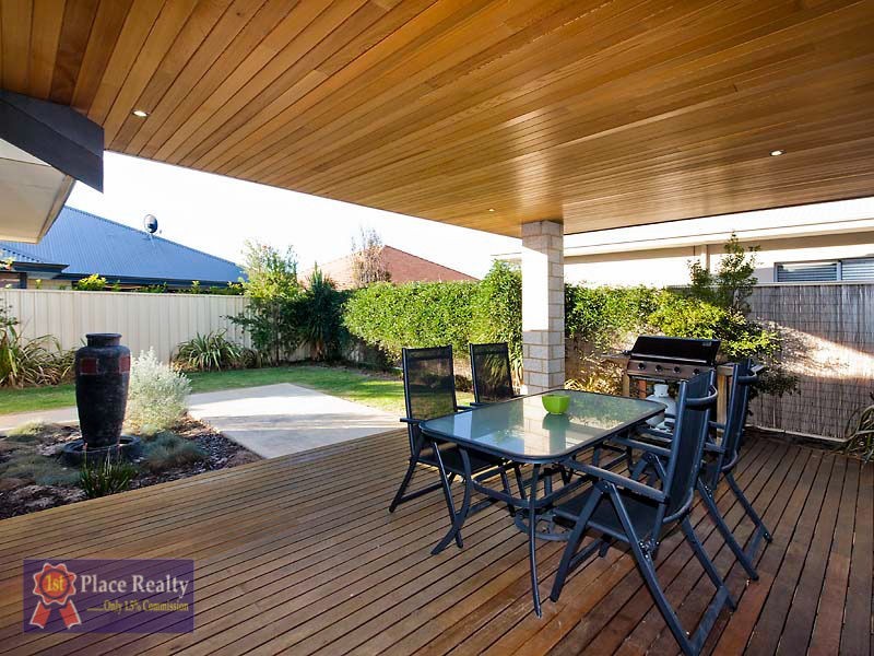 43 Three Bears Loop, Secret Harbour WA 6173