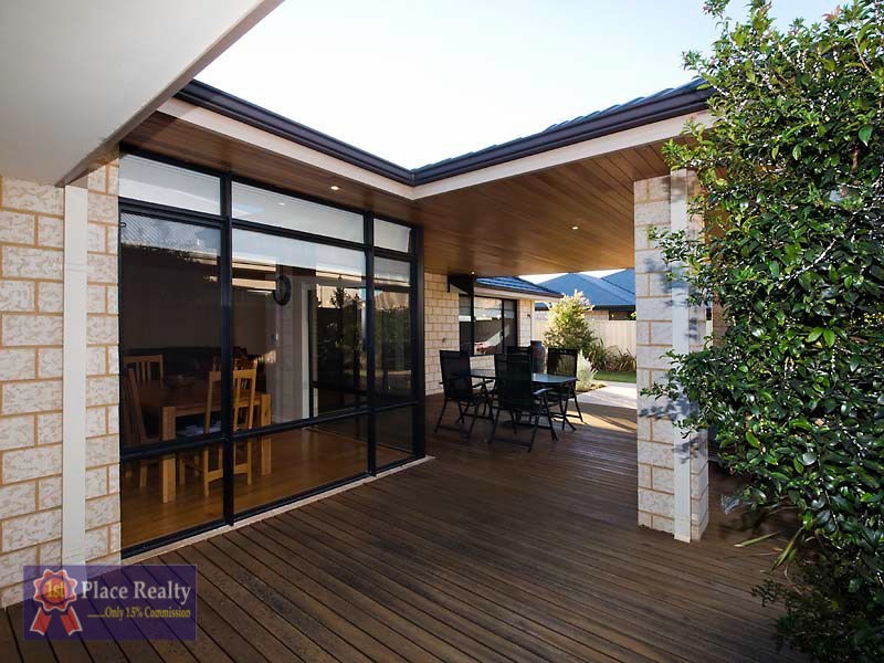 43 Three Bears Loop, Secret Harbour WA 6173