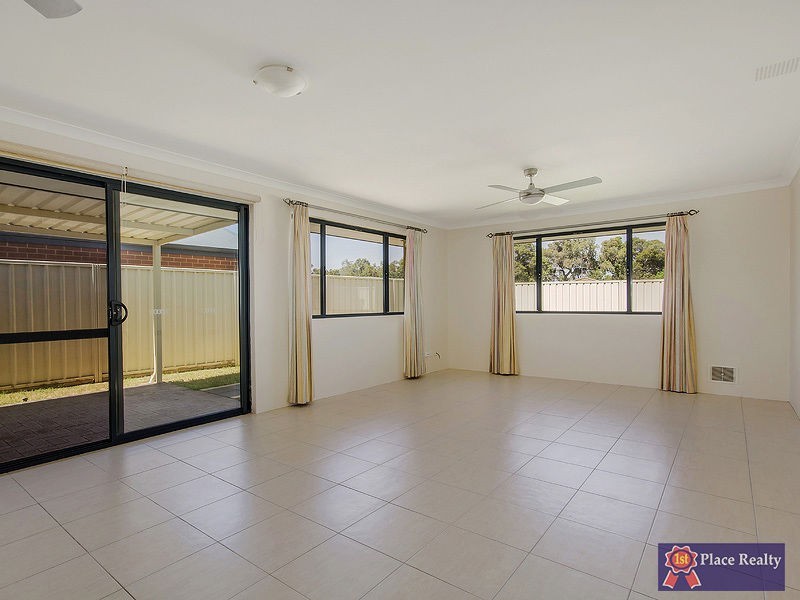 1 Minigwal Court, Greenfields WA 6210