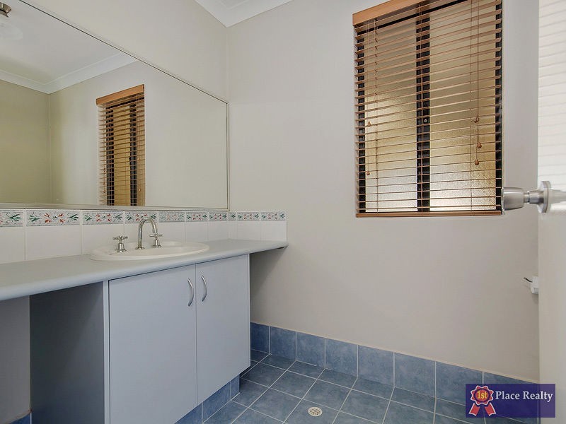 1 Minigwal Court, Greenfields WA 6210