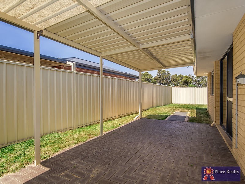1 Minigwal Court, Greenfields WA 6210