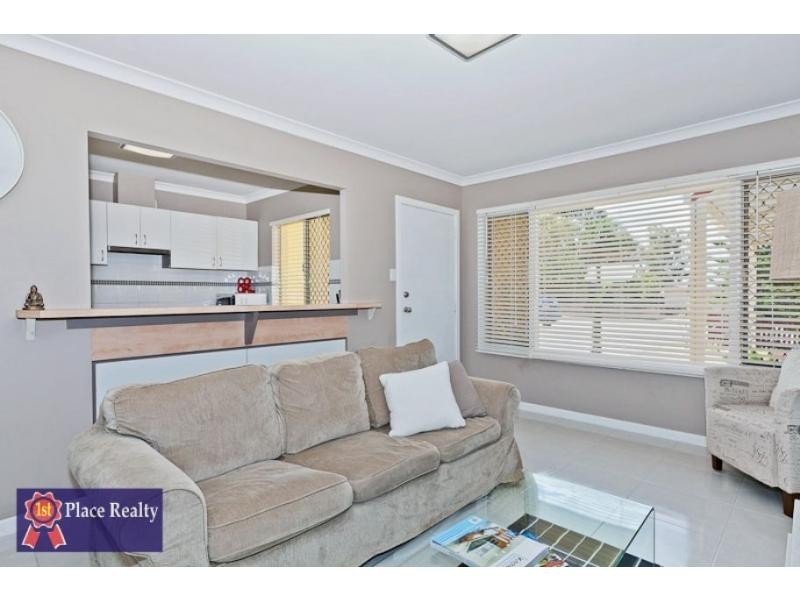 3a Oswald Street, Coolbellup WA 6163