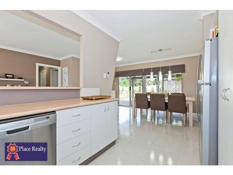 3a Oswald Street, Coolbellup WA 6163