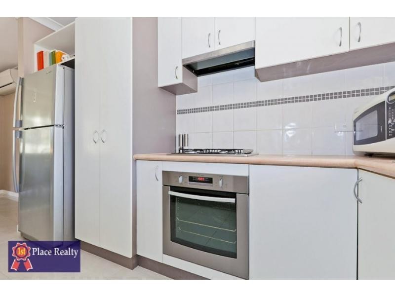 3a Oswald Street, Coolbellup WA 6163