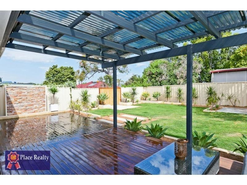 3a Oswald Street, Coolbellup WA 6163