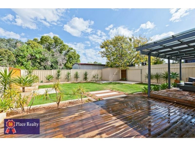 3a Oswald Street, Coolbellup WA 6163
